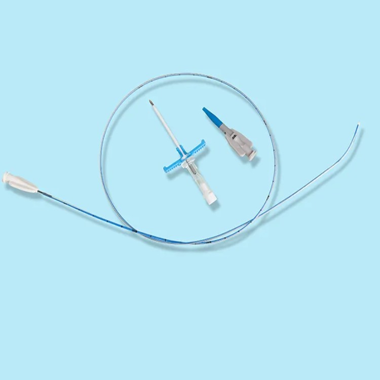 PERIPHERAL INSERTED CENTRAL CATHETER(PICC)