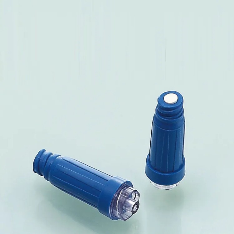  NEEDLE FREE CONNECTOR（POSITIVE PRESSURE）